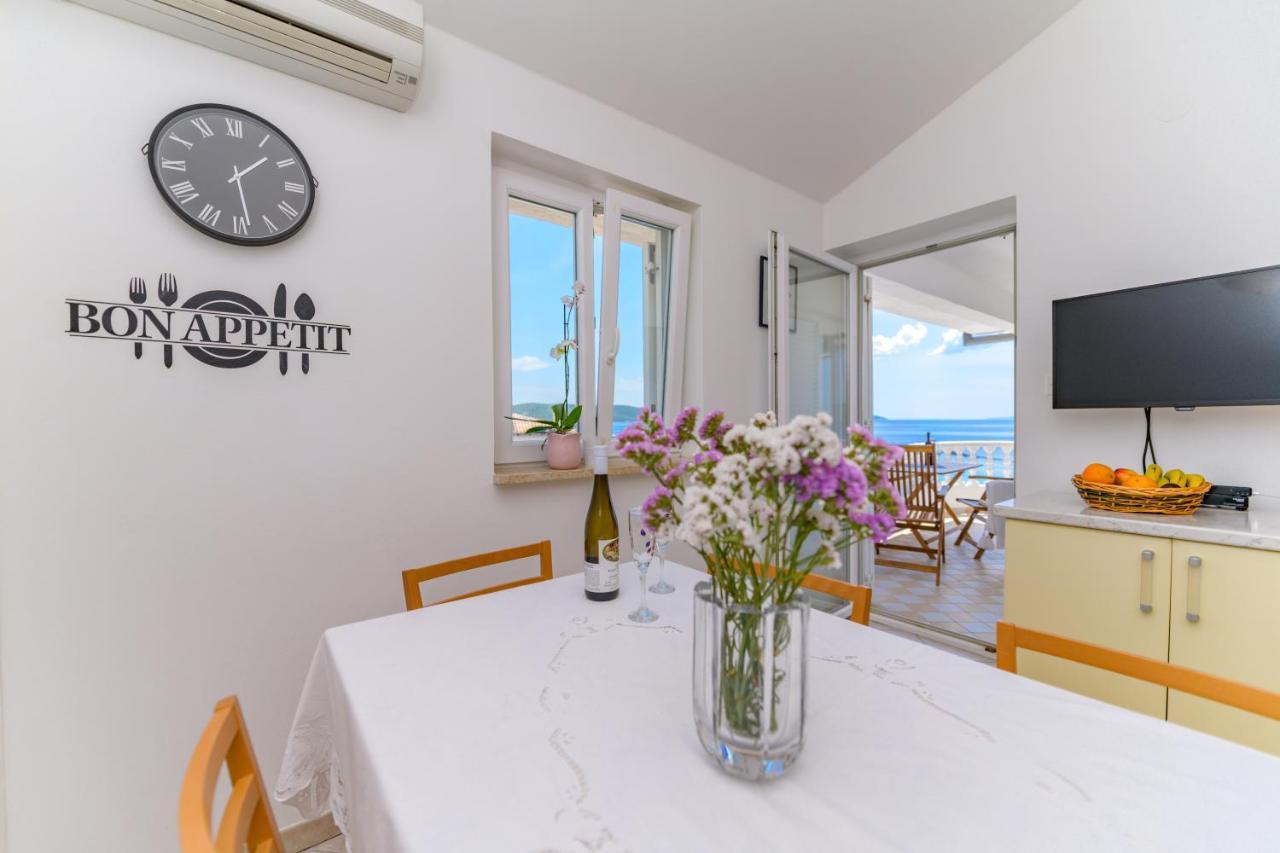 Apartmani Noris Martinšćica المظهر الخارجي الصورة