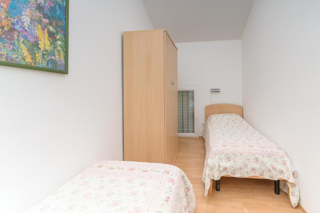 Apartmani Noris Martinšćica المظهر الخارجي الصورة