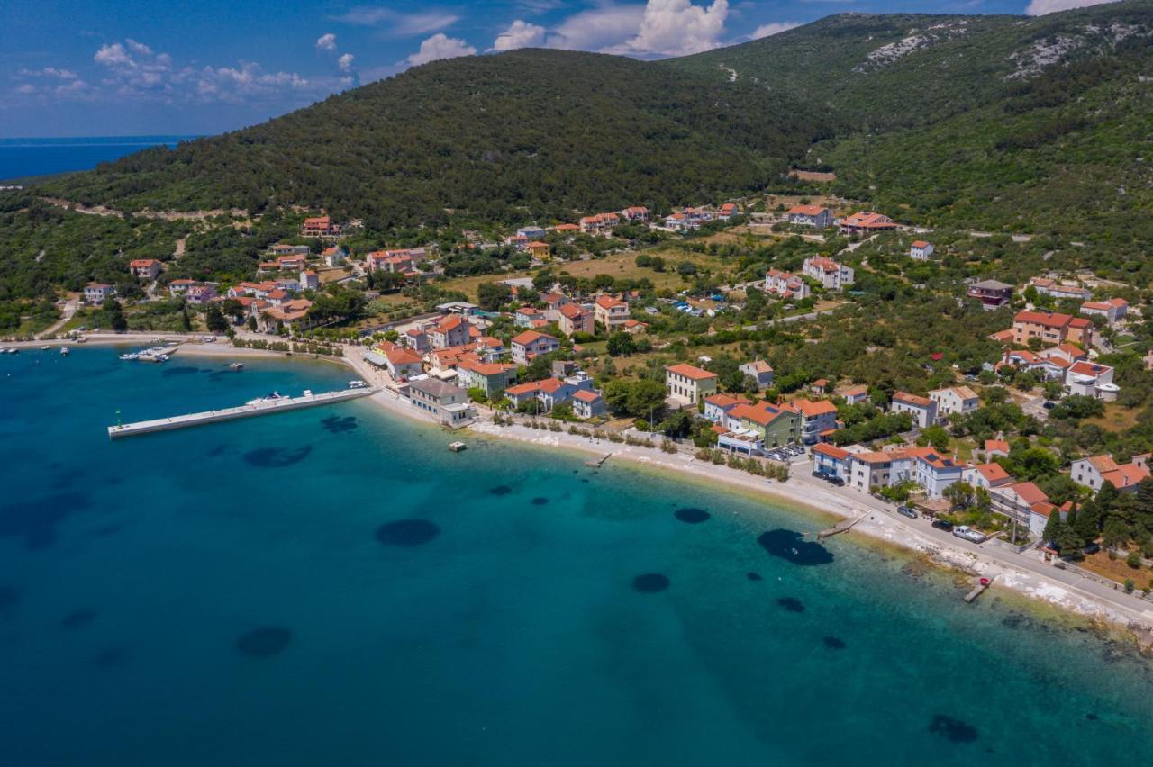 Apartmani Noris Martinšćica المظهر الخارجي الصورة