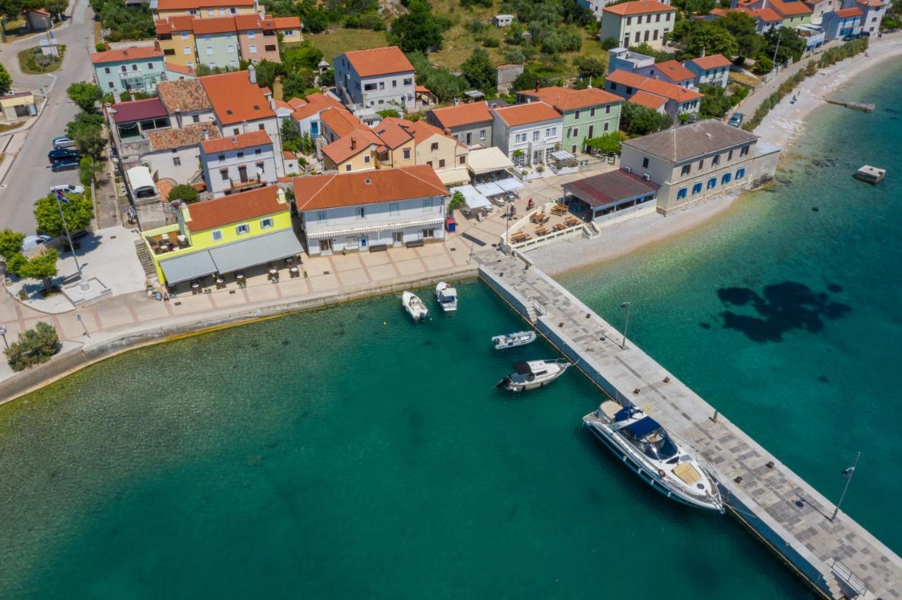 Apartmani Noris Martinšćica المظهر الخارجي الصورة